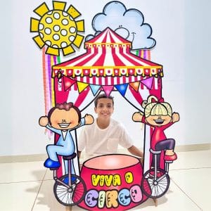 Moldura Gigante Foto Dia do Circo